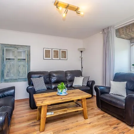 Semesterbostad House Jele Vrh (Krk)