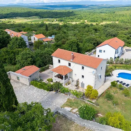 Semesterbostad House Jele Vrh (Krk)