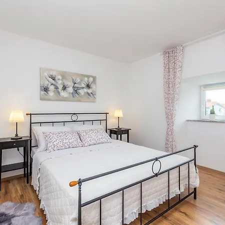 Ferienhaus House Jele Vrh (Krk)