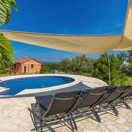 House Jele Ferienhaus *