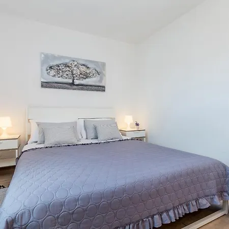 House Jele Ferienhaus Vrh (Krk)