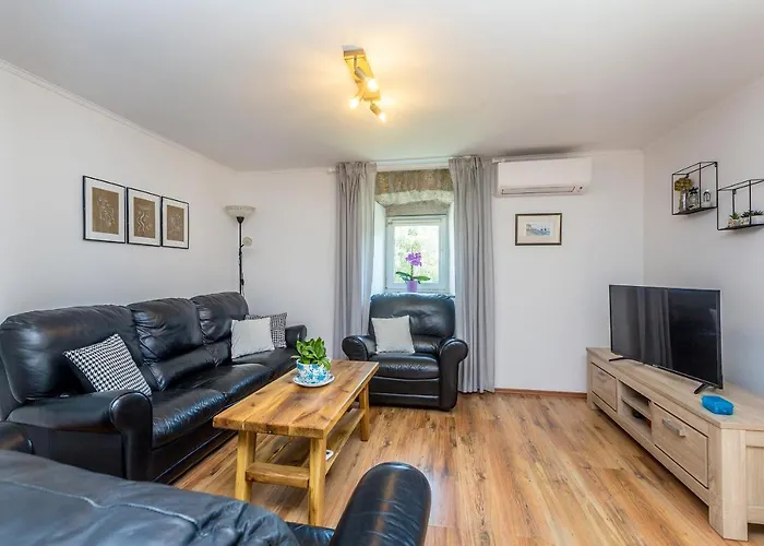 House Jele * Vrh (Krk)