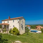 House Jele بيت للعطل Vrh (Krk)